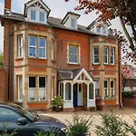 Lovely One Bed Apartment In Guildford