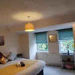 Lovely 1Bedrood Apartment